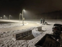 В Мурманске открылся круглосуточный каток на Ивановом ручье