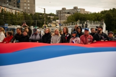 Митинг-концерт, посвященный Дню Государственного флага России, прошел в Мурманске