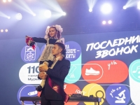 Для заполярных выпускников прозвучал последний школьный звонок