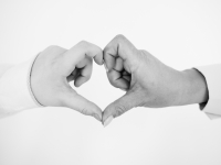 Беременным женщинам помогут добраться до медучреждений из отдаленных населеных пунктов